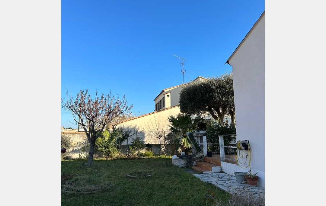 LAGENCE EMMA IMMOBILIER : House | PEROLS (34470) | 104 m2 | 630 000 € 